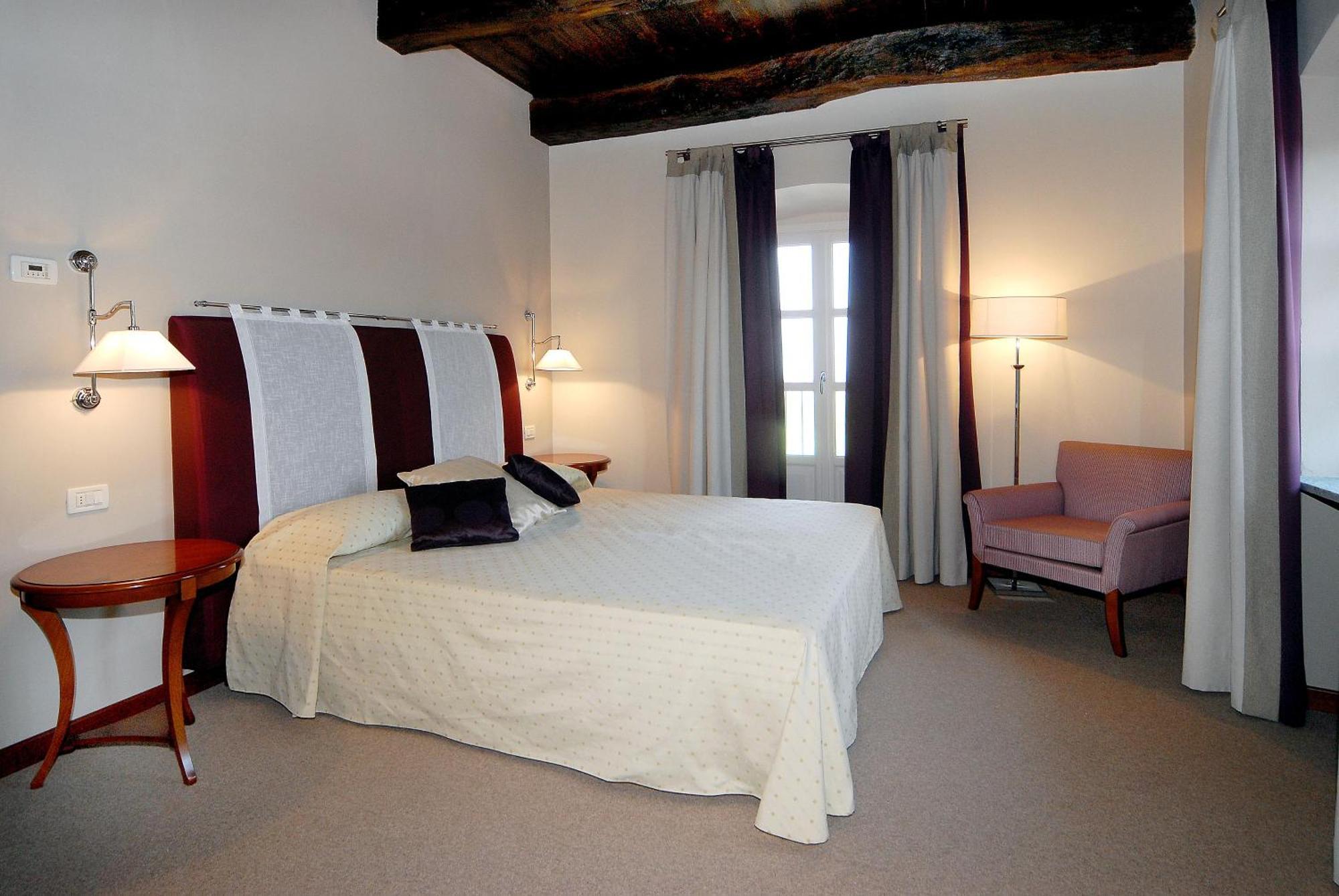 Hotel Antico Podere Propano Saluzzo Exterior photo